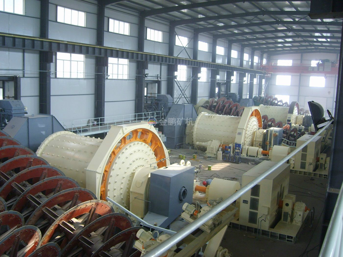 鉬礦選礦設(shè)備之球磨機(jī) 鉬礦選礦設(shè)備之球磨機(jī)
